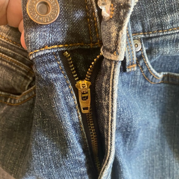 Levi Straight Legs size 8 - Picture 4 of 8